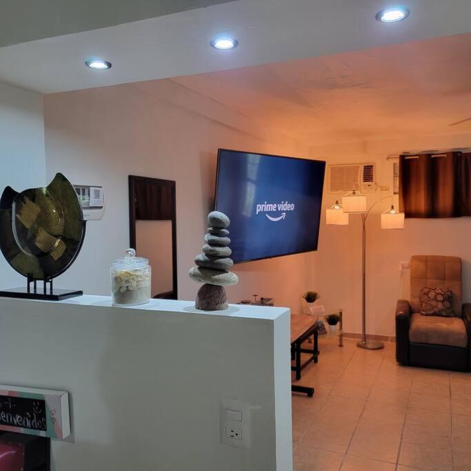Departamento Comodo Centrico Tv Ac Wifi Cocina Parking, Letra C Ciudad Valles Luaran gambar